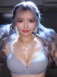 百永さりな